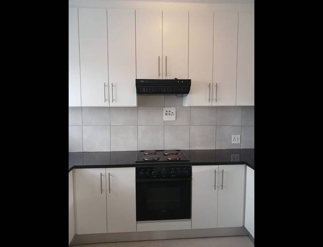 2 BEDROOM DUPLEX FOR SALE IN SCOTTBURGH CENTRAL